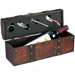 Wooden wine treasure chest